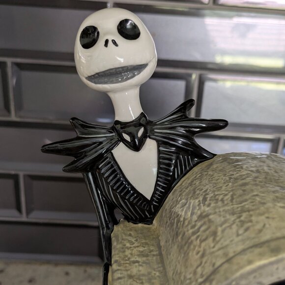 Jack Skellington Nightmare Before Christmas Cookie Jar - Picture 4 of 5